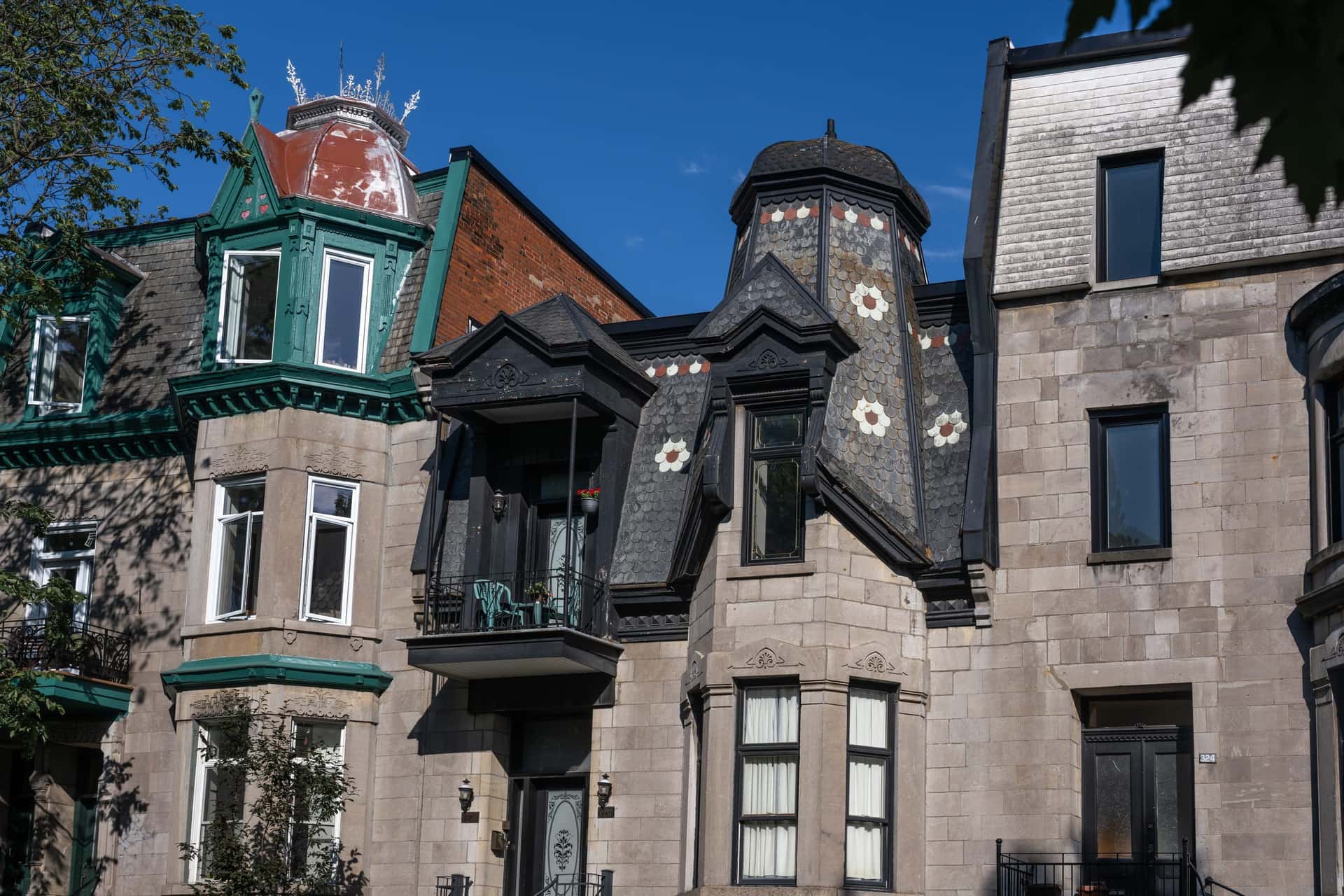 Penthouse avec terrasse et vue panoramique sur le centre-ville de Montréal