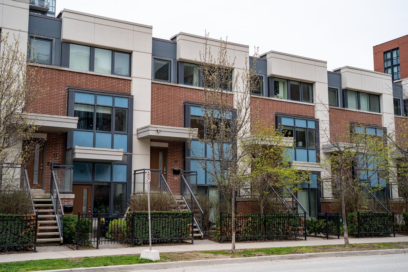 Courtier immobilier à Dollard-des-Ormeaux, Montréal - photo 5