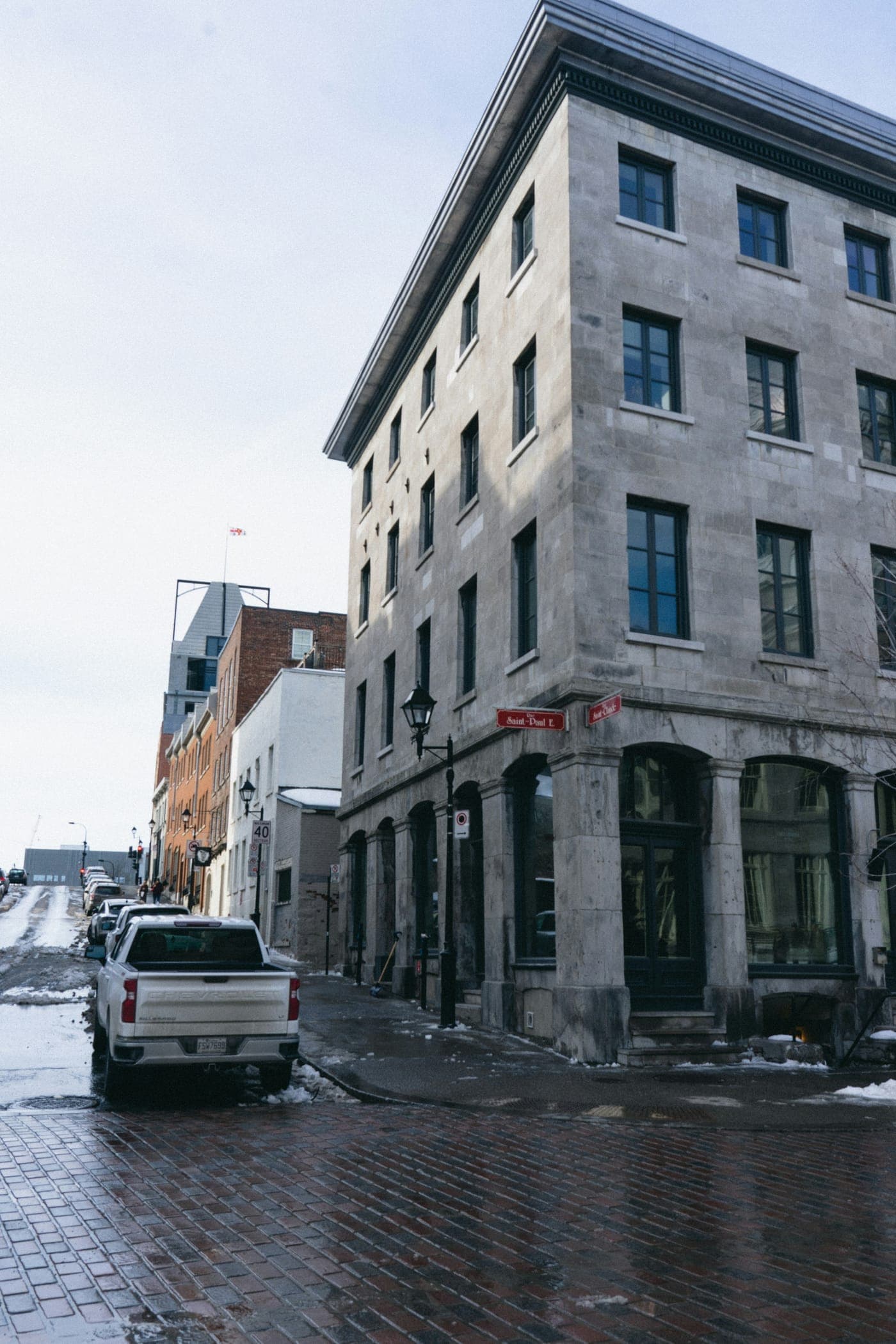Courtier immobilier à Griffintown, Montréal - photo 1