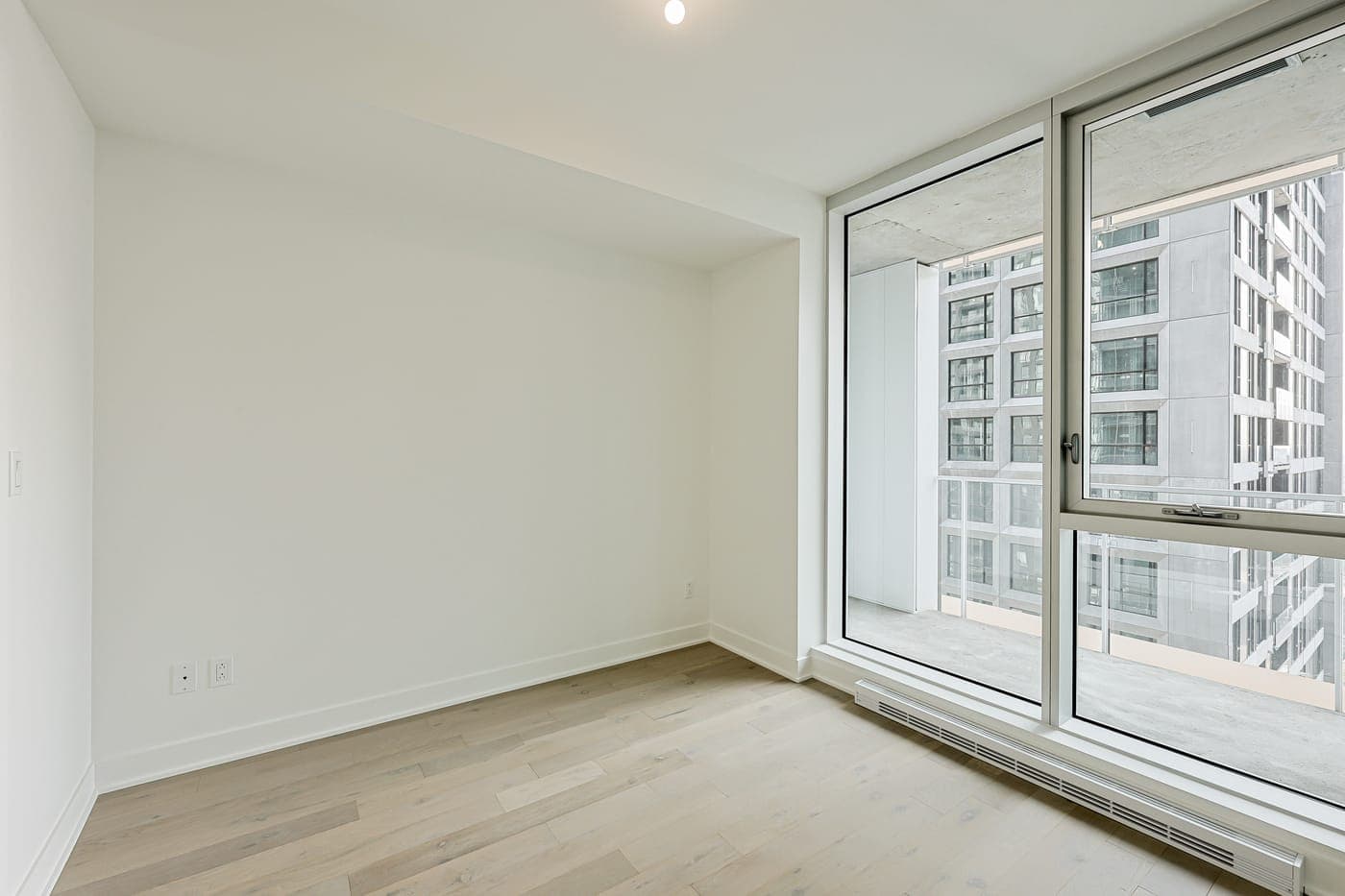 Courtier immobilier à Île-des-Sœurs, Montréal - photo 1