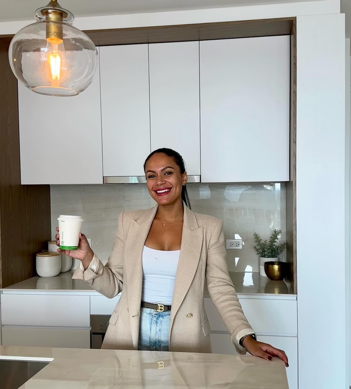 Alexia Soudin, courtier immobilier à Montréal, accompagnement personnalisé à la vente