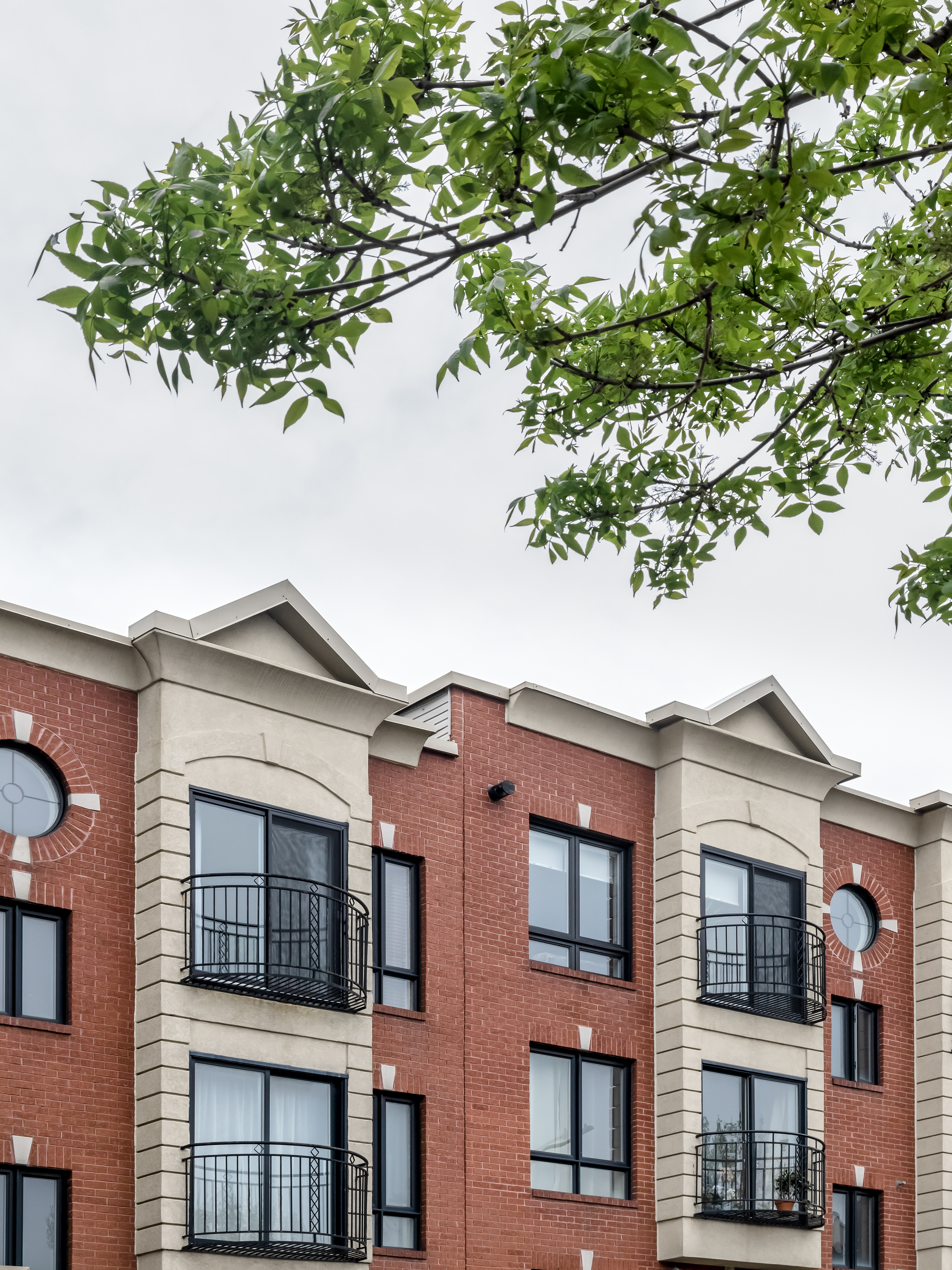 New construction in Montreal - pre-sale condos Griffintown, Pointe-Claire